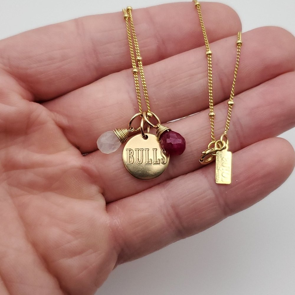 18 Inch Gold Plated 925 Sterling Silver Quartz And Ruby Stone Bulls Necklace